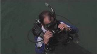 Scuba Diving & Snorkeling : How to Purge a Scuba Mask