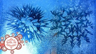 Новогодний декор окон зубной пастой. Как украсить за 10 минут?