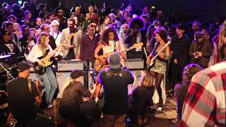 NIK WEST, Fender Jammcard NAMM 2020, Triple Bass Girl Power-Ana Karina Sebastiao & Nicole Row (Pt 1)
