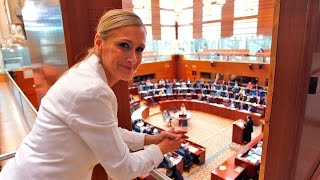 Cristina Cifuentes: "No voy a tapar nada bajo las alfombras"