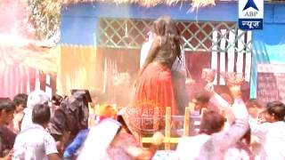 Abhi- Pragya's holi dance