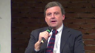Videogiochi, Calenda attacca ancora: ''Quelli violenti i più venduti, i bambini vanno tutelati''