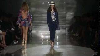 Gucci Spring Summer 2009 Womenswear [Original Soundtrack]