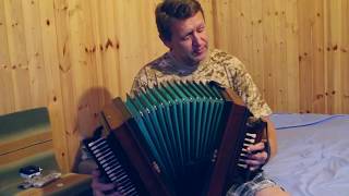 НЕТРАДИЦИОННЫЕ наигрыши на елецкой рояльной гармони!