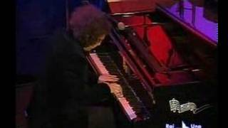 Stefano Bollani - Besame Mucho