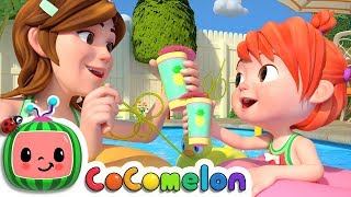 Mom and Daughter Song | CoCoMelon Nursery Rhymes & Kids Songs