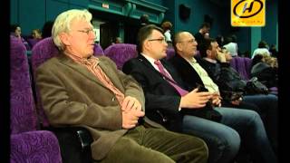 Двойник Киры Найтли на премьере "Анны Карениной"