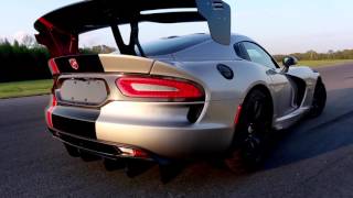 Dodge Viper ACR sets 13 track lap records