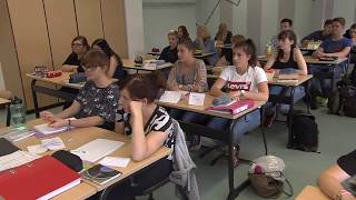 Bildungsstudie: Die meisten Eltern finden die Schule ihrer Kinder okay