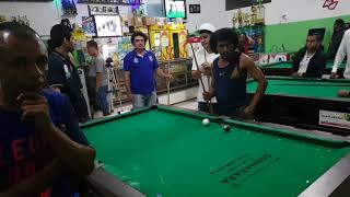 Cabelinho da Bahia desafiando o público
