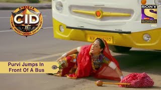 Your Favorite Character | Purvi Jumps In Front Of A Bus | CID