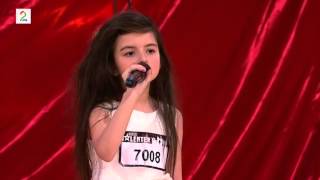 Norske Talenter 2014: Angelina Jordan 7 years sings "Summertime" by George Gershwin"  [MUST WATCH]