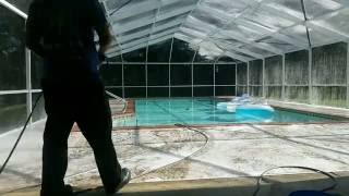 Pool Cage Cleaning Lakeland FL - Lightning Pressure Washing (863)899-1849