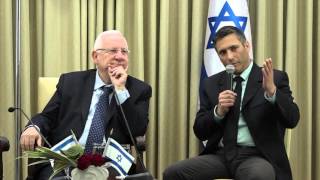 ירון קנר מציג לנשיא את פרויקט אחי ישראלי