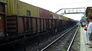 Ferrocarril San Martín: Trenes llegando a San Miguel (Bs As)