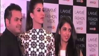 Gauhar Khan and Kushal Tandon Caught Having Sexy On Beach