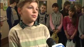 Школярі Львова отримають подарунки за збір макулатури