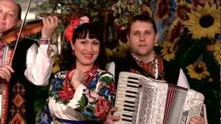"Тече вода каламутна"  (Українська народна пісня)