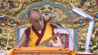 ལམ་རིམ་ཆེན་མོ་དང་ལམ་རིམ་འབྲིང་པོའི་བཤད་ལུང་། ༼ཉིན་བརྒྱད་པའི་ཕྱི་དྲོ།༽