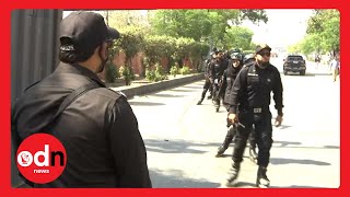 Pakistani Police Unit Fighting Karachi's Criminals on Rollerblades