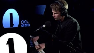 Aquilo - Losing You - Radio 1's Piano Sessions