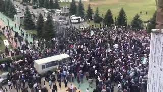 В Ингушетии на митинге из-за передачи земель Чечне началась стрельба