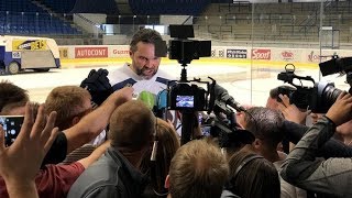 Rytíři vyjeli na led s králem v čele