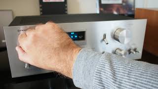 Vintage Pioneer SA-608 amplifier blue line test