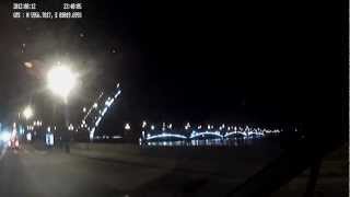 Разведенный Троицкий мост ночью Санкт-Петербург подсветка