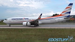 Wet Landing and Thrust Reverse - Smart Wings Boeing 737-8S3 OK-TSA - Split airport