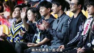 颁奖变闹剧？蔡徐坤凭wait wait wait获金曲奖，周杰伦台下全程黑脸