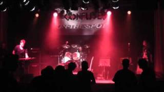 Rock n Roll Oueen T-Ropes