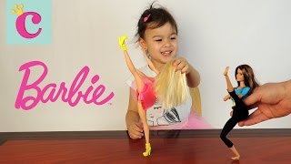 Кукла Барби и Джойс безграничные движения Barbie doll and Joyce unpacking ► София маленькая