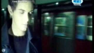 ΕΙΣΑΙ ΕΔΩ - ΜΙΧΑΛΗΣ ΧΑΤΖΗΓΙΑΝΝΗΣ