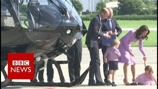 Princess pushes buttons on helicopter tour in Hamburg - BBC News