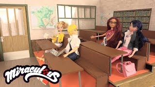 Miraculous Ladybug Histoires de Poupées ♥︎ Salle de Classe Marinette's Classroom