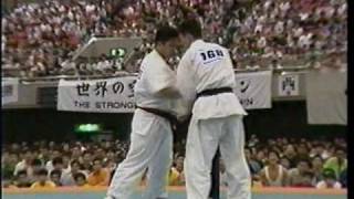 Kyokushin Karate　極真空手　第7回ウェイト制　岩崎VS柳澤（正道会館）