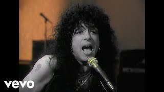 Kiss - Forever (Official Music Video)