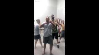 Fight Video .Жесть!!Драка в тюрьме!!!