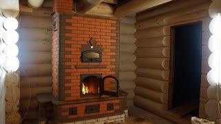 Каминопечь с двумя тепловыми сидушками и хлебной камерой.