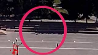Голый мужчина на площади Революции попал на ВИДЕО