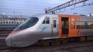 JR四国 朝の 松山駅 しおかぜ・いしづち 8号　岡山・高松行き　留置線～本線　発車　2014. 2