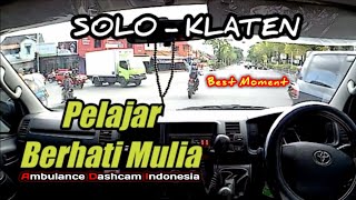Seorang pelajar berhati mulia rela bantu escort AMBULANCE emergency