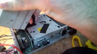 Магнитола Mystery MMTD-9122S не выдвигается экран. (Вернулась по гарантии)