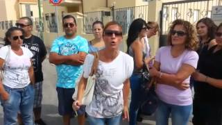Capoterra, cittadini protestano contro 'Il mostro di Foligno'