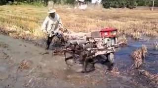 Lưỡi cày riệp cải tiến cho máy dắt tay cày ruộng rạ tại Việt Nam