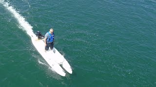 Power kayak: Wavewalk® 700 with 6 HP Tohatsu outboard motor