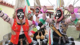 Традиции в П баня с Ансамбъл "Детелини"/Bulgarian traditions in Pavel banq with ensamble "DETELINI"'