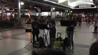 家後 - Joey Wee 惠 (Street Busking)