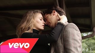 Çağatay Ulusoy - Serenay Sarıkaya: Vogue Türkiye